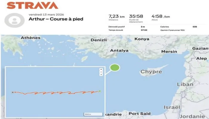 Running app shows France's aircraft carrier location in Mediterranean