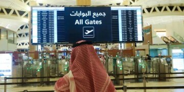 Saudi Arabia Extends Visa Validity for Stranded Visitors Until April 18
