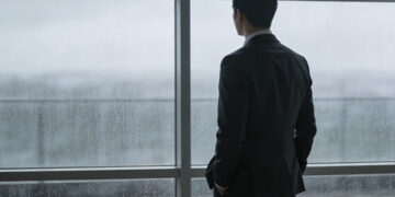 Second-Gen Chinese Entrepreneurs Face Global Expansion Challenges