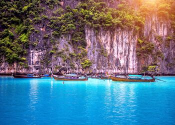 Best Countries to Visit in Your Lifetime

1.  Thailand 
2.  Greece 
3.  Indonesi