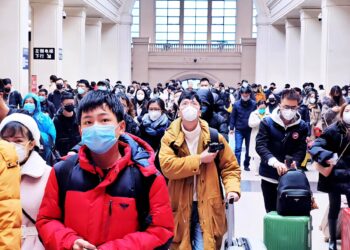 Total COVID-19 Deaths by Country 

1.  USA – 1,219,487  
2.  Brazil – 711,380