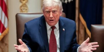 Trump Threatens to Swap TSA with ICE Agents Over Funding Deadlock