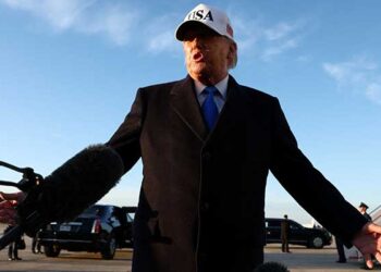 Trump calls on nations to send ships for Hormuz security