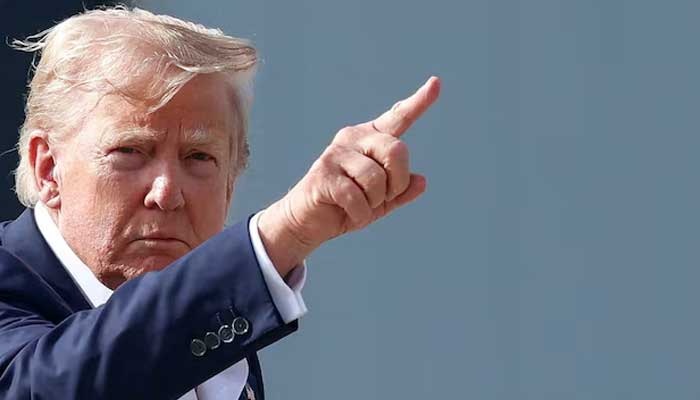 Trump delays threat to bomb Iran; Iran denies talks report