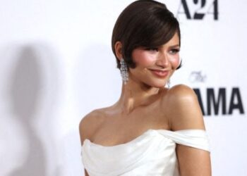 Zendaya Talks Marriage to Tom Holland on Jimmy Kimmel