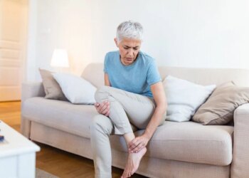 Alzheimer’s Gene May Weaken Bones in Women