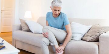 Alzheimer’s Gene May Weaken Bones in Women