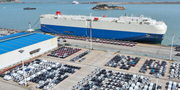 China's Car Sales Drop 17% in Q1 Amid NEV Tax Break Reduction