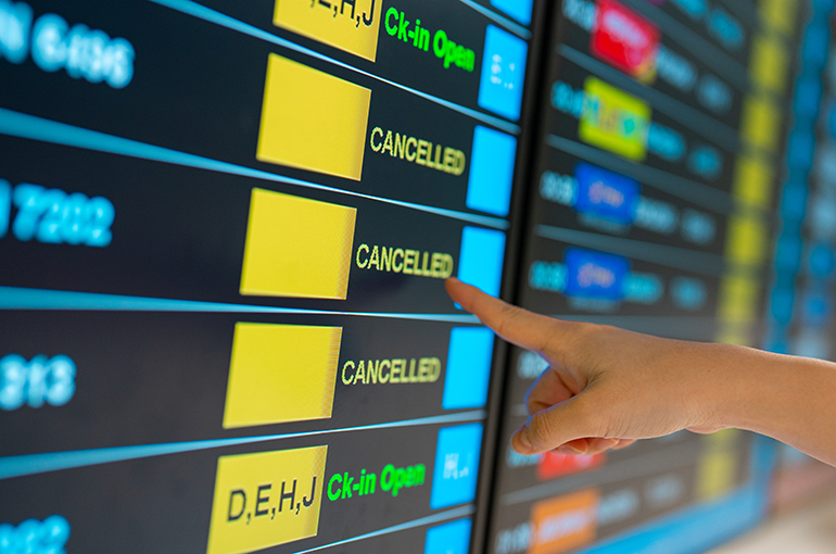 Chinese Airlines Boost Europe Flights, Reduce SE Asia & Oceania for Peak Summer