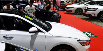 Chinese Automakers Face Slim Per-Car Profits Amid Fierce Competition