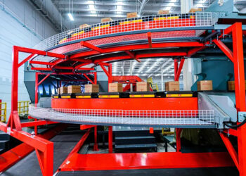 Chinese Couriers Boost Delivery Fees Amid Rising Fuel Costs