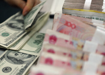 Chinese Yuan Hits 3-Year High of 6.83 vs. US Dollar
