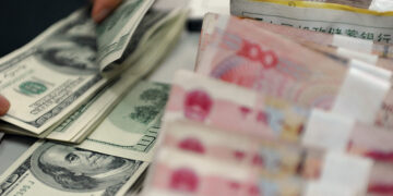 Chinese Yuan Hits 3-Year High of 6.83 vs. US Dollar