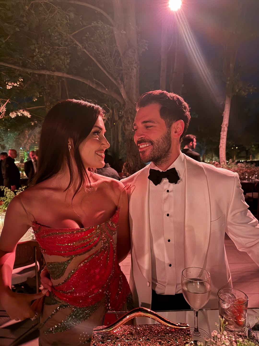 Hande Erçel and Hakan Sabancı. (Instagram)