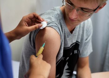 Flu Vaccine May Lower Heart Disease Risk, New Study Finds