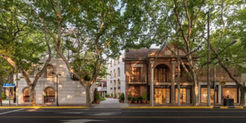 France's Kering Gains Minority Share in Chinese Luxury Group ICCF