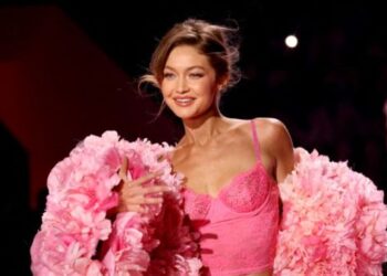 Gigi Hadid Reveals Bradley Cooper’s Giant Birthday Gift Calls Him “My Man”