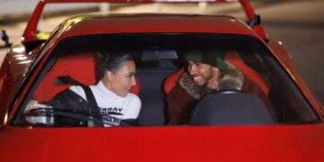 Hamilton Drifts Ferrari F40 in Tokyo with Kim Kardashian