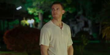 Kerem Bürsin Stars in Two Major Films: Çizginin Dışında and Yorgun Güneş