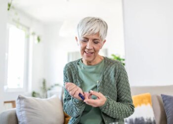 Popular Heartburn Medications May Reduce Blood Sugar in Diabetics