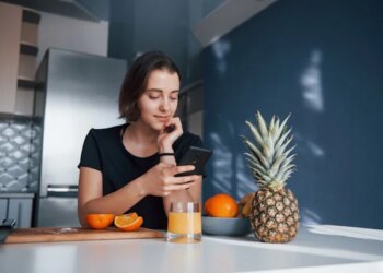 Small Dietary Changes Can Balance Hormones for Women with PCOS