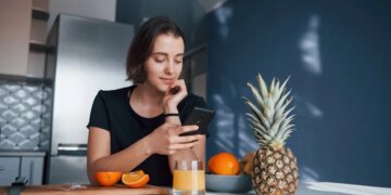 Small Dietary Changes Can Balance Hormones for Women with PCOS