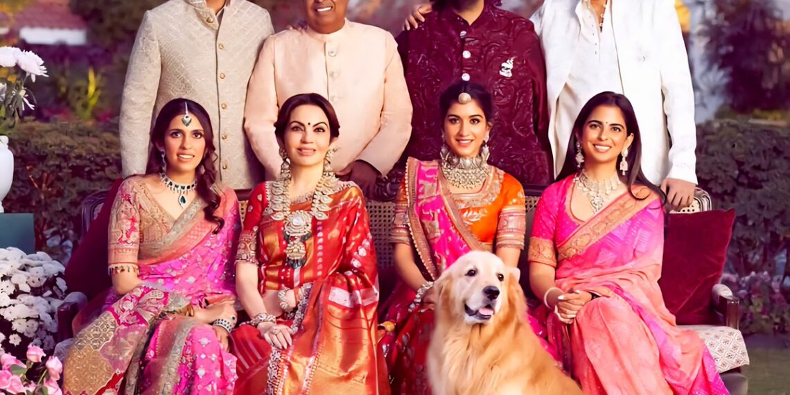 Top 10 Richest Families in the World:
1. Walton family – $513.4 Billion
2. Al