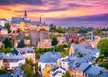 Top 50 Countries by GDP per Capita 

1.  Luxembourg - $140.9K
2.  Ireland - $108