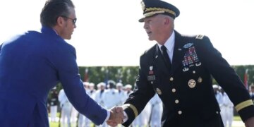US Army Chief of Staff Ousted, Hegseth Reports Sources