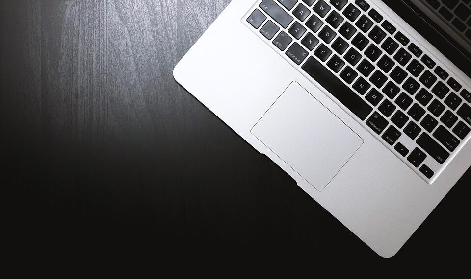 laptop 1805315 960 720.jpg