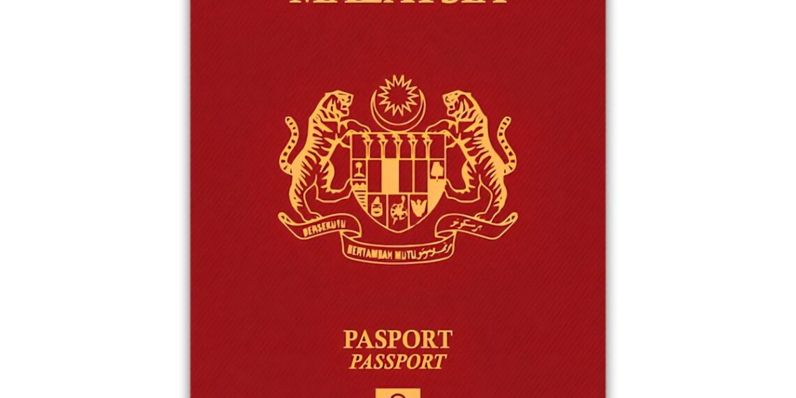 Malaysia Passport Power Ranking Since 2006:

2006 ➜  Passport Rank: 9th
2013 ➜