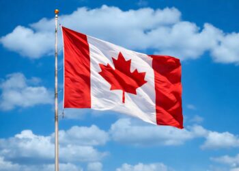 Canada GDP Rank Since 2000:

2000 ➜  GDP Rank: 8th
2001 ➜  GDP Rank: 9th
2002 ➜