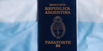 Argentina Passport Power Ranking Since 2006:

2006 ➜  Passport Rank: 25th
2007