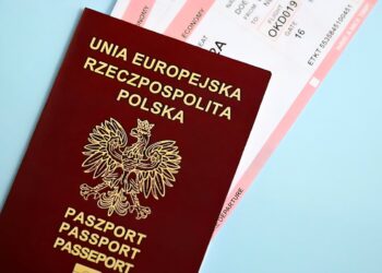 Poland Passport Power Ranking Since 2000:

2000 ➜  Passport Rank: 45th
2001 ➜