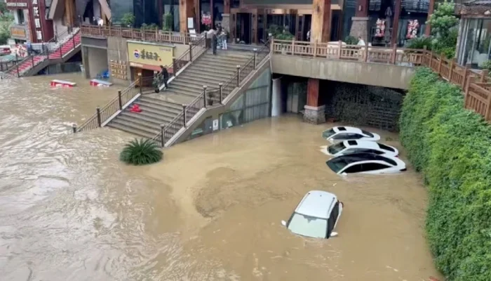 China Rains Kill 22, 20 Still Missing
