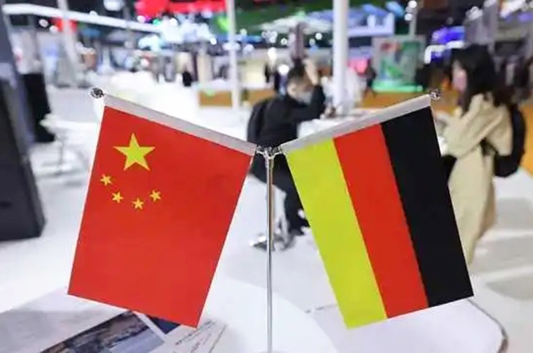 China Surpasses US to Become Germany’s Top Foreign Investor After 8 Years