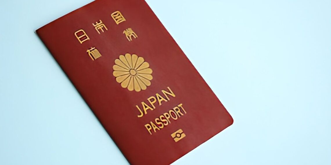 Japan Passport Power Ranking Since 2000:

2000 ➜  Passport Rank: 4th
2001 ➜  Pa
