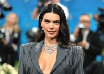 Kendall Jenner's Nude Beach Photos Ignite Online Debate and Buzz