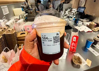 Luckin Coffee Launches Alcoholic Beverages in China to Boost Growth