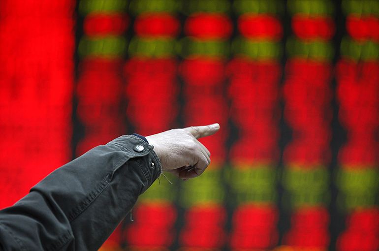Mingzhu Surges on Expansion Plans to Join Leading Battery Separator Firms