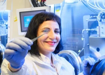 Scientists develop nearly invisible solar cells to turn windows into power sources