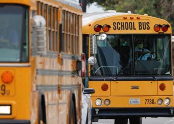 Soaring Diesel Prices from Iran Conflict Tighten US School Budgets