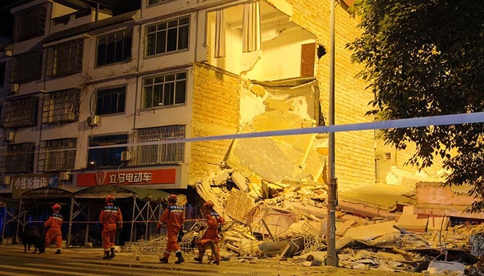 South China Suffers 5.2 Magnitude Quake, Two Dead