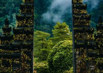 50 Best Places to Visit in Asia
1. Bali, Indonesia
2. Angkor, Cambodia
3. Luan