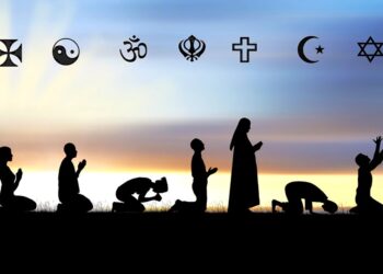 Countries and Their Largest Religion (%)  

1.  India - Hinduism (79.8%)
2.  Jap
