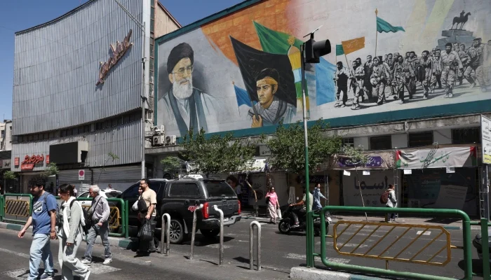 US Launches New Strikes on Iran Despite Ceasefire