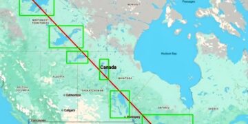 Ever Wonder Why Most of Canada's Largest Lakes are Situated on the Same Line?